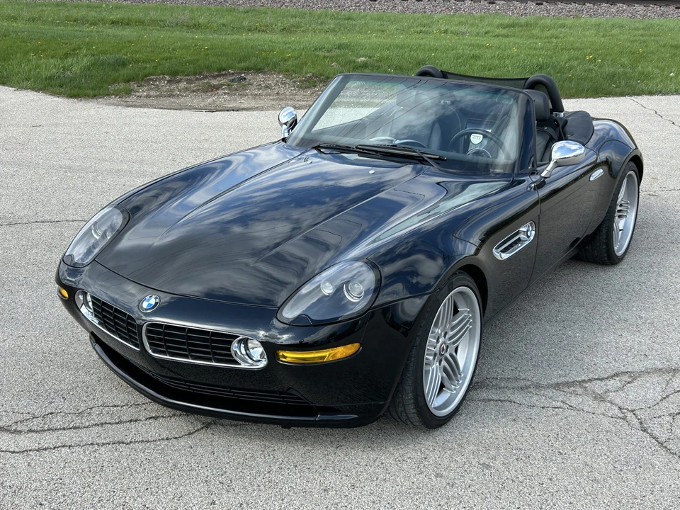 2003 BMW Z8 - Image 2 of 31
