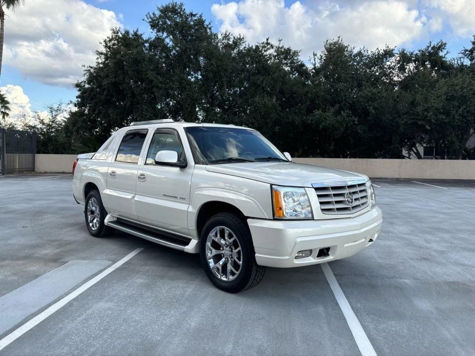 2003 Cadillac Escalade & EXT 2nd Gen - Image 12 of 31