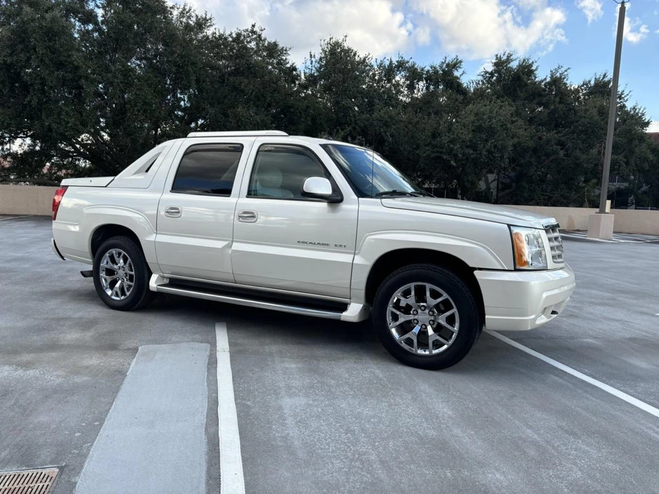 2003 Cadillac Escalade & EXT 2nd Gen - Image 15 of 31