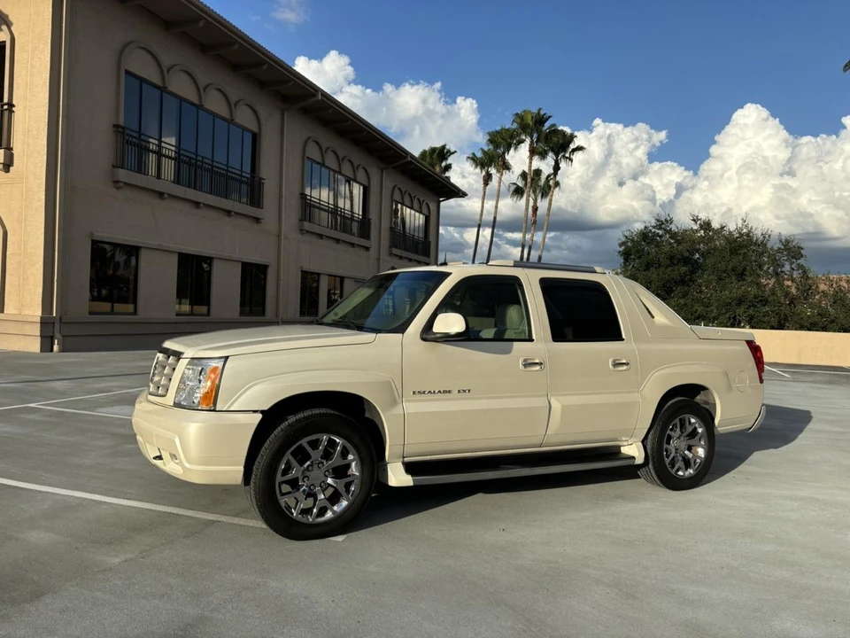 2003 Cadillac Escalade & EXT 2nd Gen - Image 3 of 31