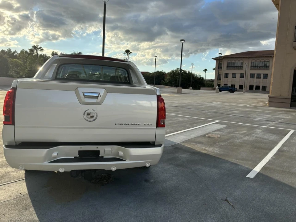 2003 Cadillac Escalade & EXT 2nd Gen - Image 20 of 31