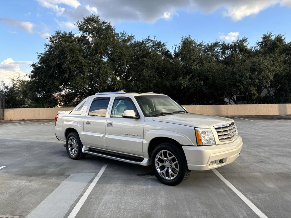 2003 Cadillac Escalade & EXT 2nd Gen - Image 13 of 31