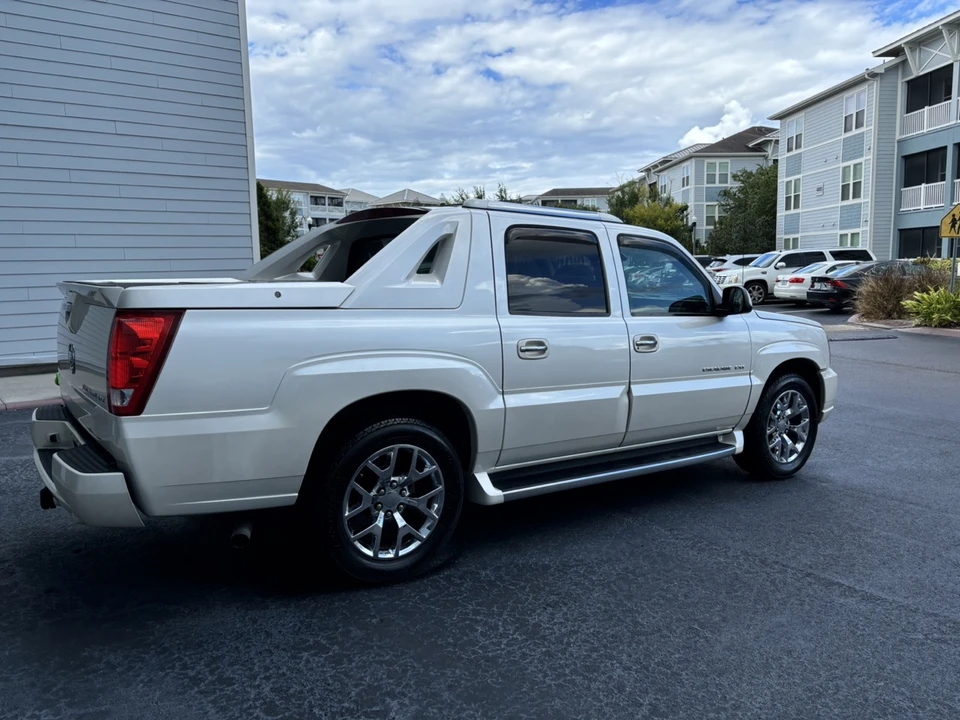 2003 Cadillac Escalade & EXT 2nd Gen - Image 29 of 31