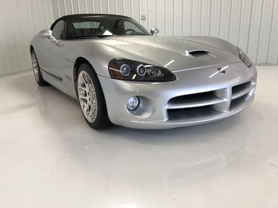 2003 Dodge Viper 3rd Gen - Image 5 of 31