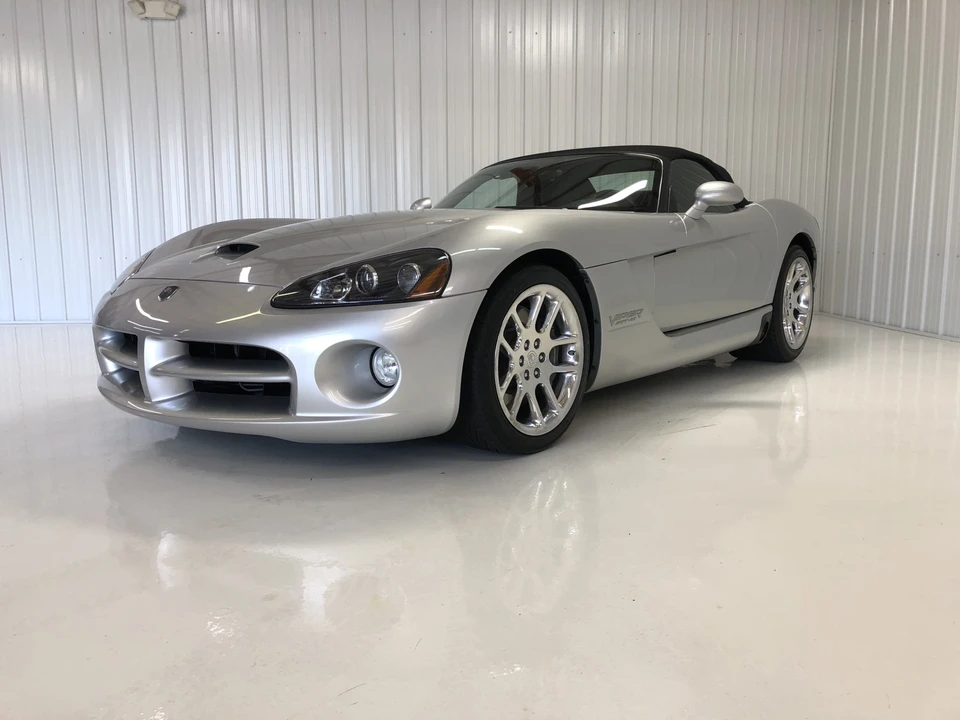 2003 Dodge Viper 3rd Gen - Image 9 of 31