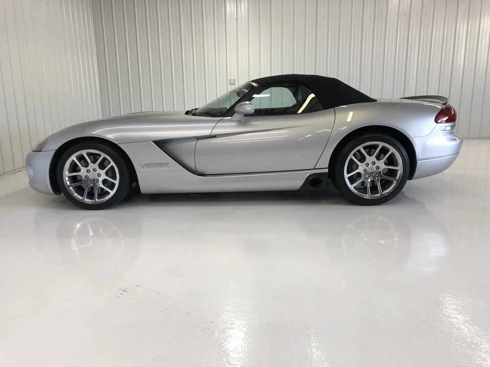 2003 Dodge Viper 3rd Gen - Image 10 of 31