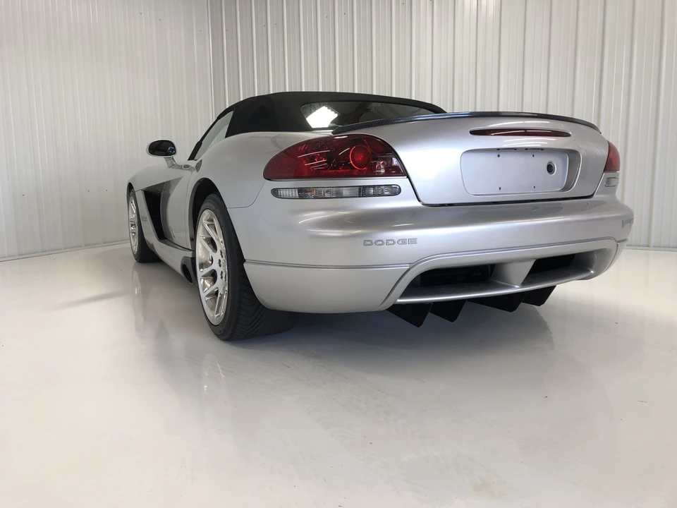 2003 Dodge Viper 3rd Gen - Image 14 of 31