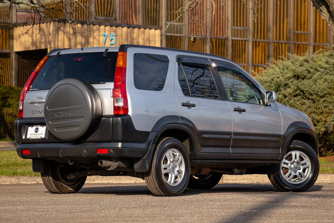 2003 Honda CR-V 2nd Gen - Image 8 of 31