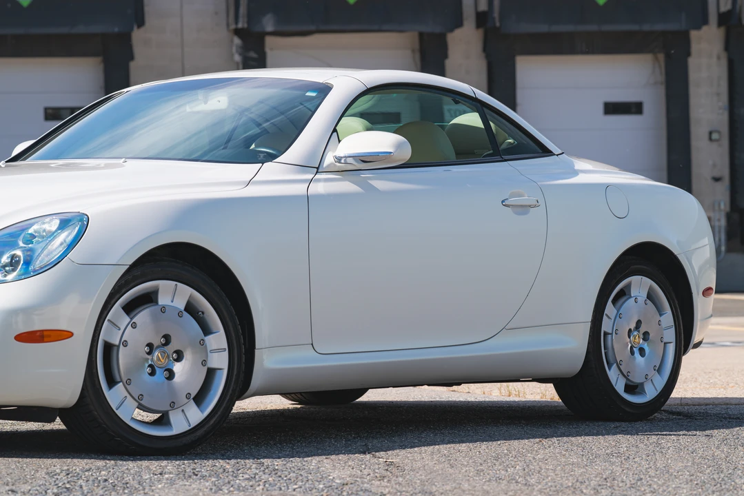 2003 Lexus SC430 - Image 28 of 31
