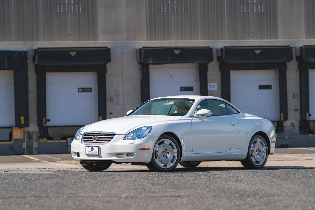 2003 Lexus SC430 - Image 3 of 31