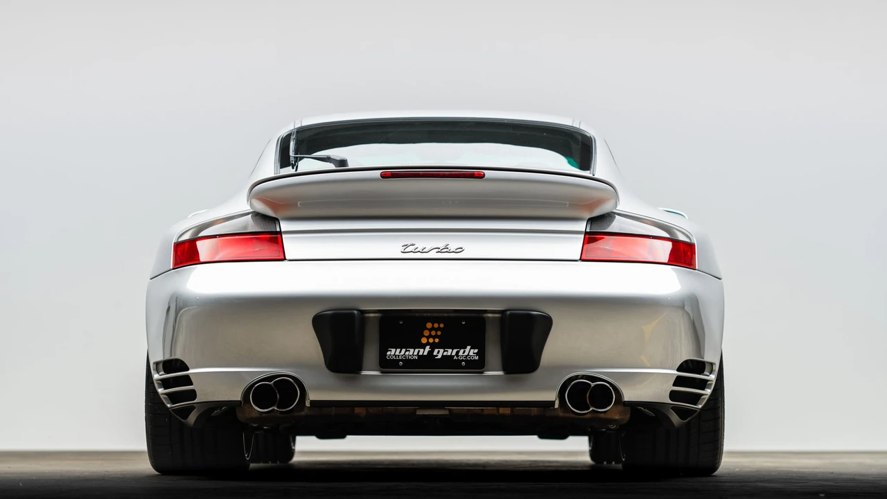 2003 Porsche 996 Turbo - Image 23 of 31
