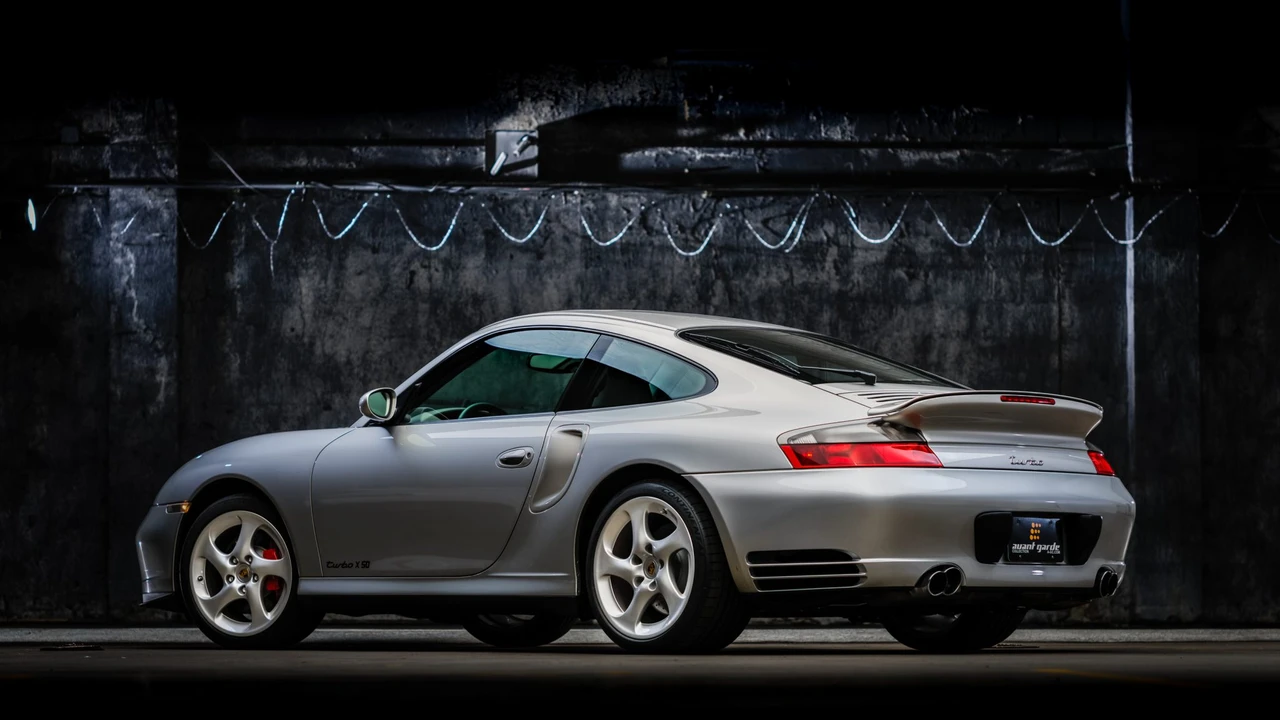 2003 Porsche 996 Turbo - Image 13 of 31