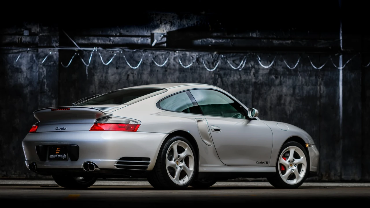 2003 Porsche 996 Turbo - Image 14 of 31