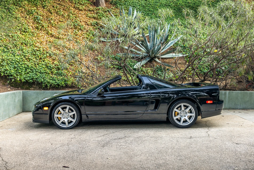2004 Acura NA2 NSX - Image 8 of 31