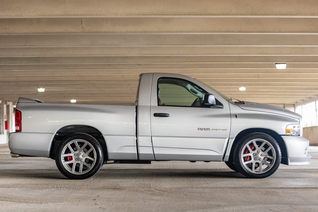 2004 Dodge Ram SRT-10 3rd Gen - Image 10 of 31