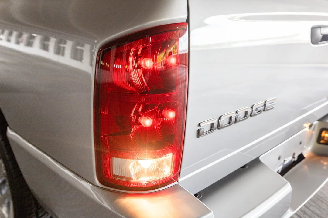 2004 Dodge Ram SRT-10 3rd Gen - Image 29 of 31