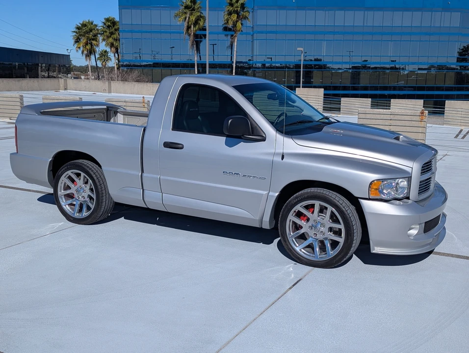 2004 Dodge Ram SRT-10 3rd Gen - Image 2 of 31