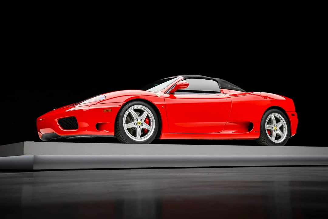 2004 Ferrari 360 Spider - Image 2 of 31