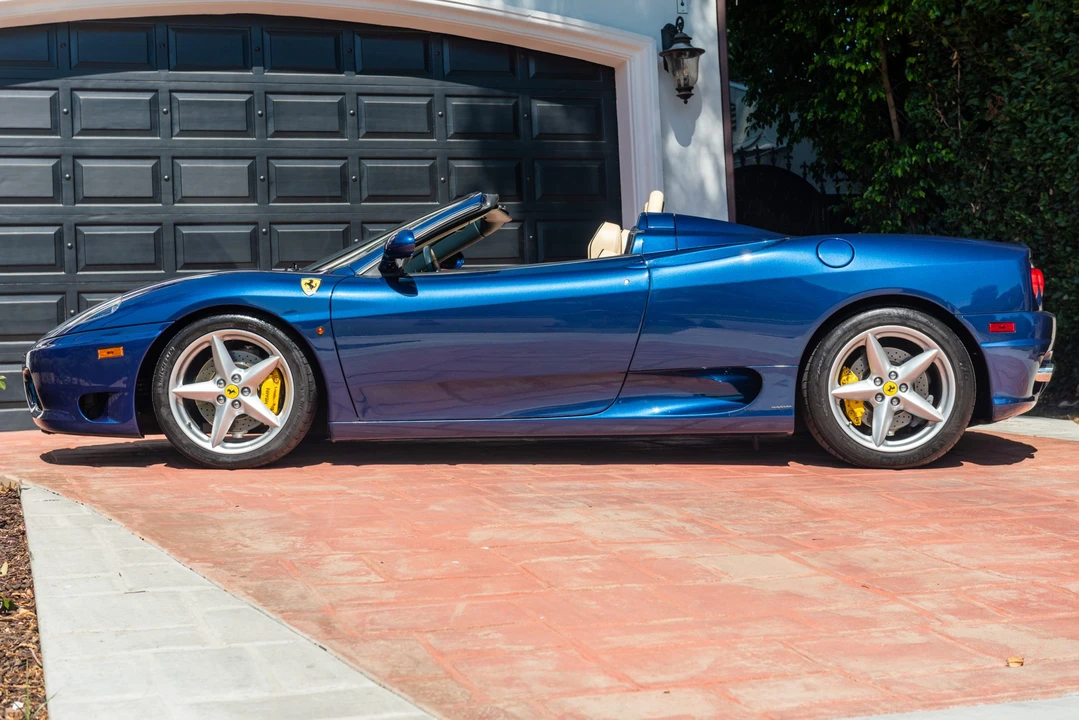 2004 Ferrari 360 Spider - Image 2 of 31