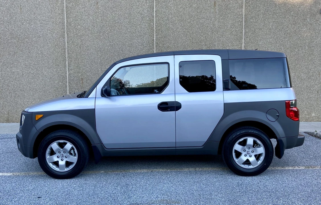 2004 Honda Element - Image 5 of 31