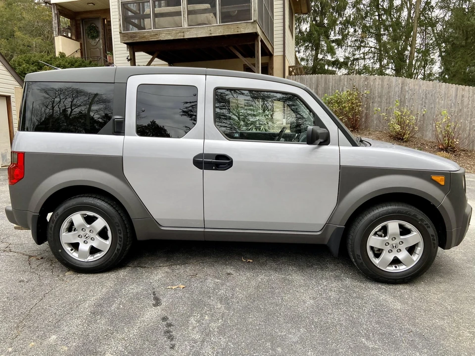 2004 Honda Element - Image 12 of 31