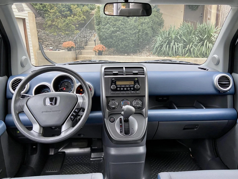 2004 Honda Element - Image 28 of 31