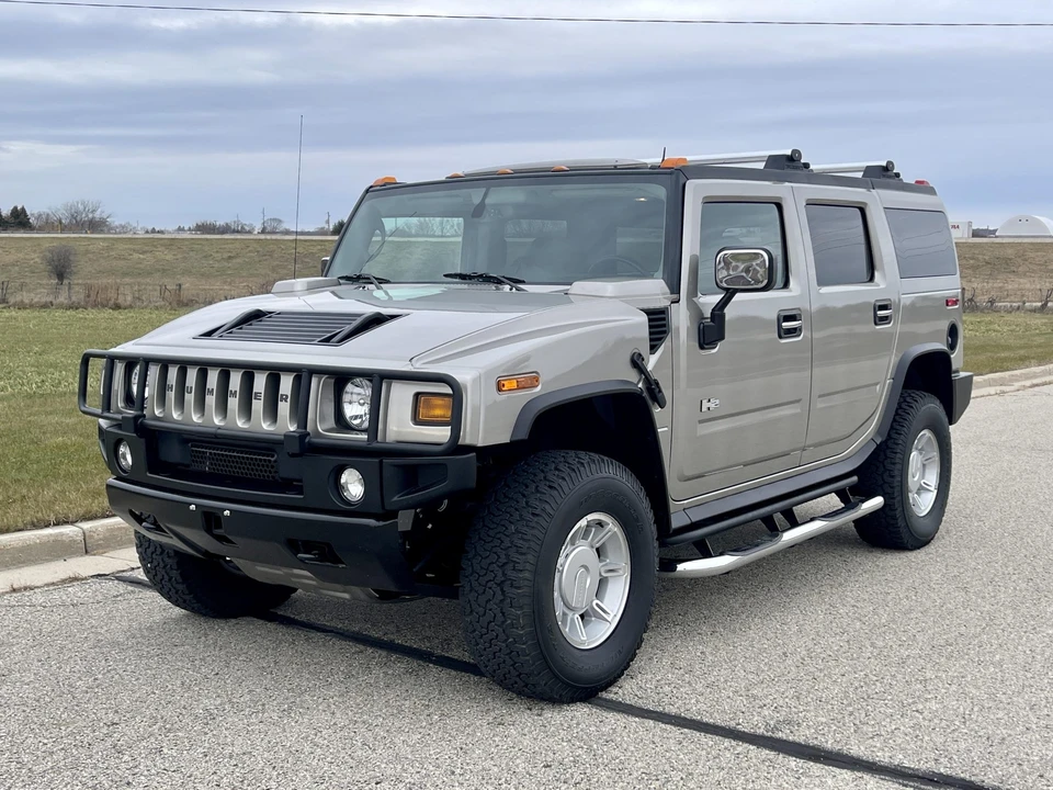 2004 Hummer Hummer H2 - Image 2 of 31