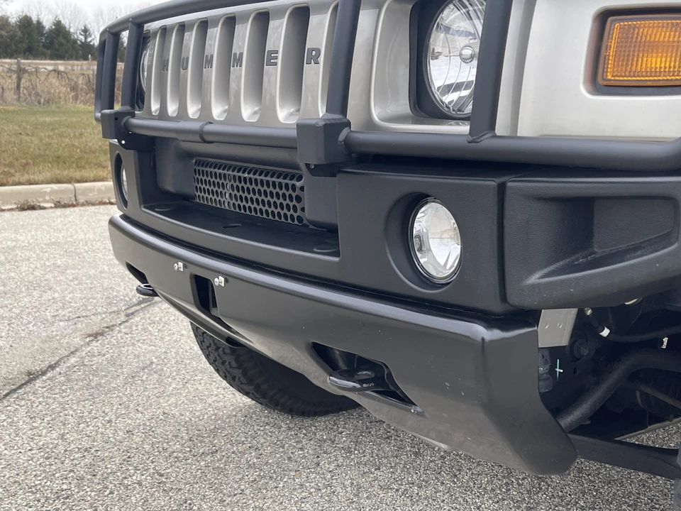 2004 Hummer Hummer H2 - Image 28 of 31