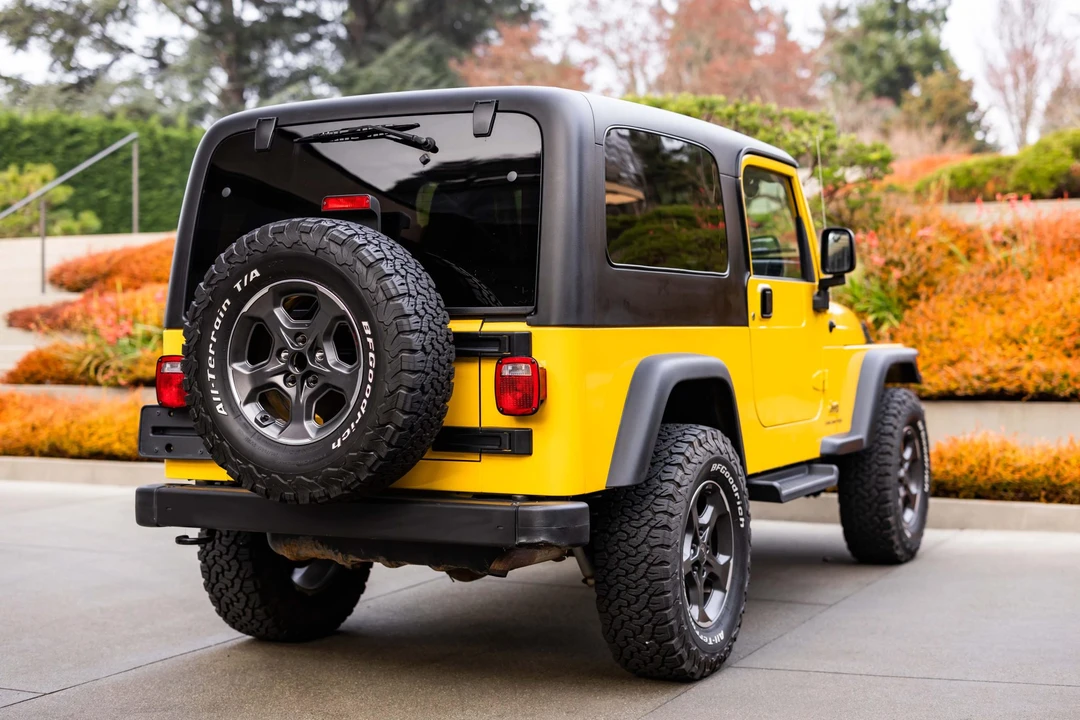 2004 Jeep TJ Wrangler - Image 15 of 31