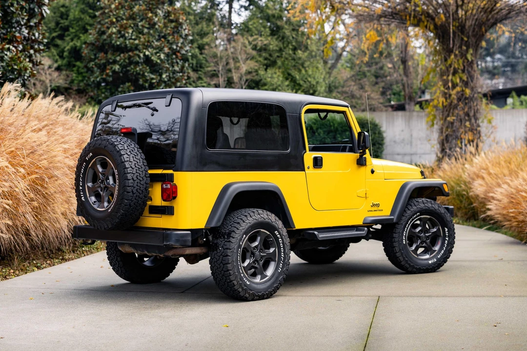 2004 Jeep TJ Wrangler - Image 20 of 31