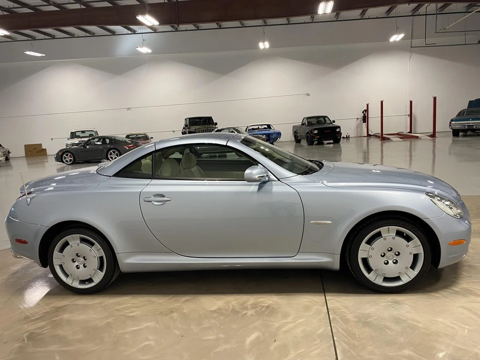 2004 Lexus SC430 - Image 6 of 31