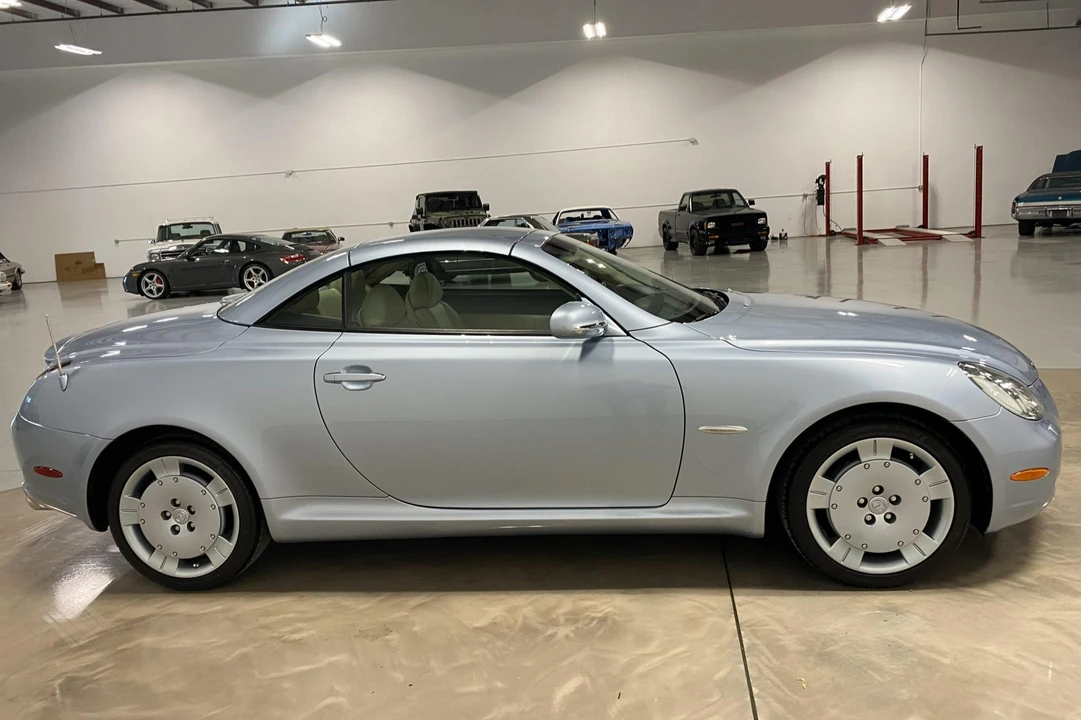 2004 Lexus SC430 - Image 7 of 31