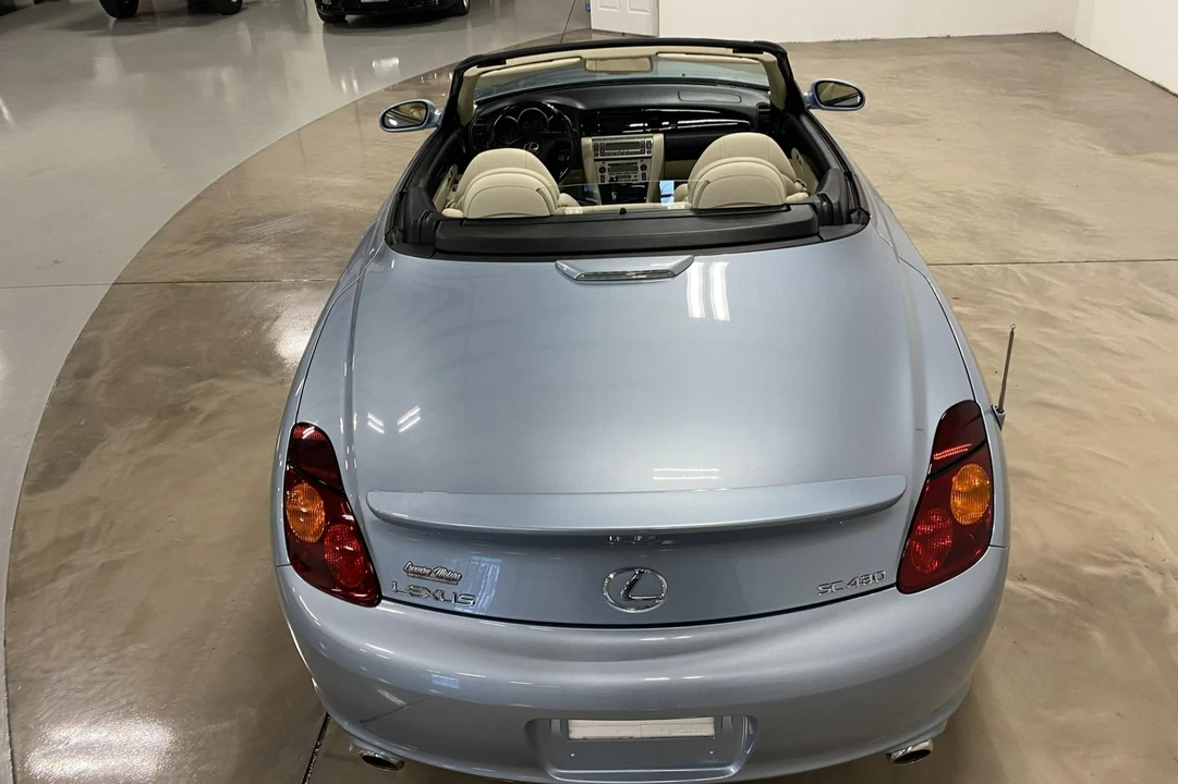 2004 Lexus SC430 - Image 15 of 31