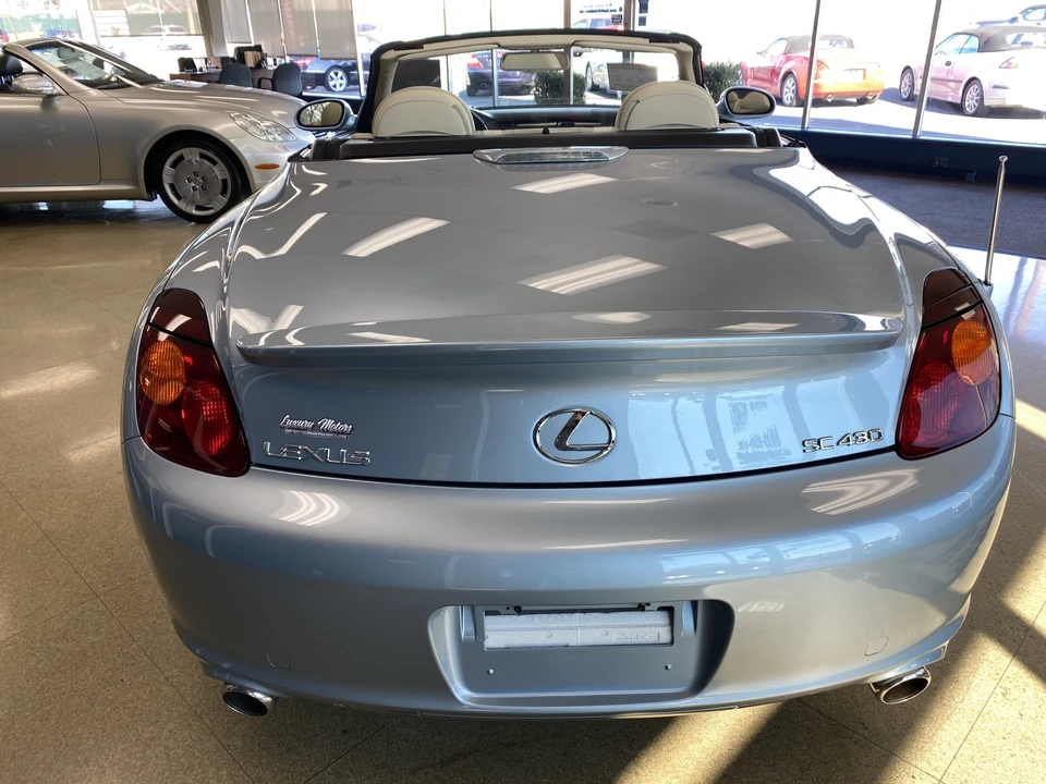 2004 Lexus SC430 - Image 12 of 31