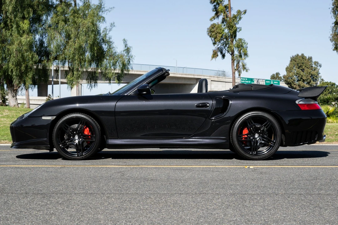 2004 Porsche 996 Turbo - Image 10 of 31