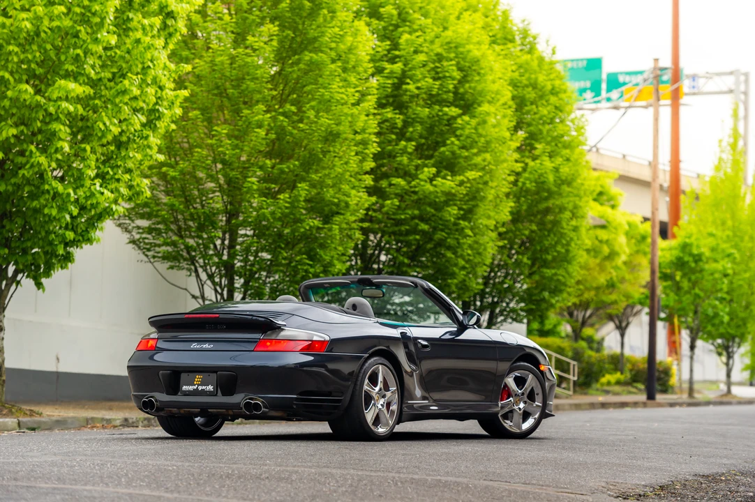 2004 Porsche 996 Turbo - Image 26 of 31