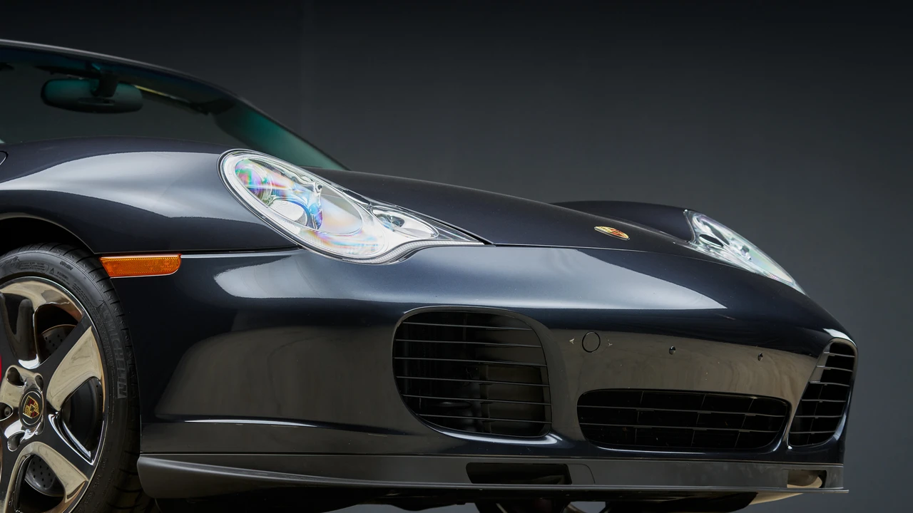 2004 Porsche 996 Turbo - Image 16 of 31
