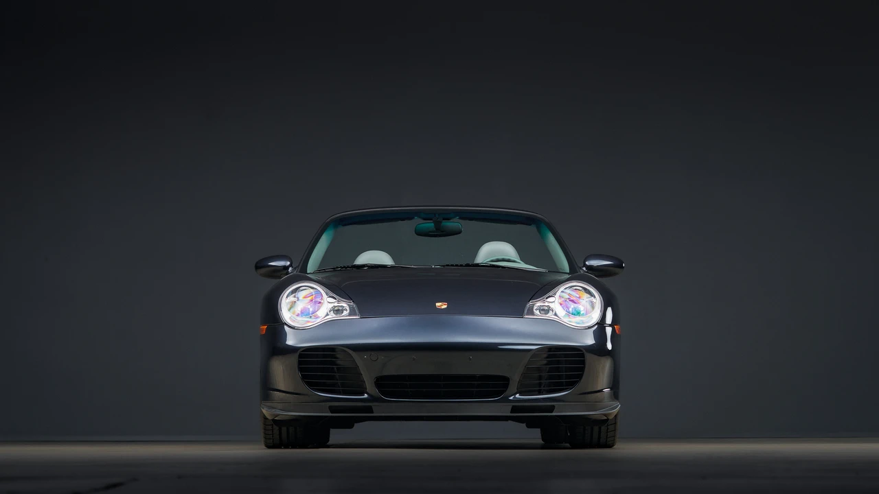 2004 Porsche 996 Turbo - Image 15 of 31