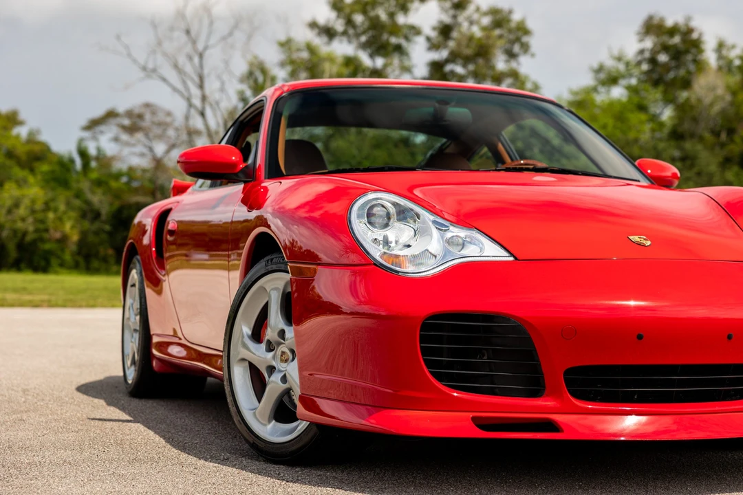 2004 Porsche 996 Turbo - Image 22 of 31