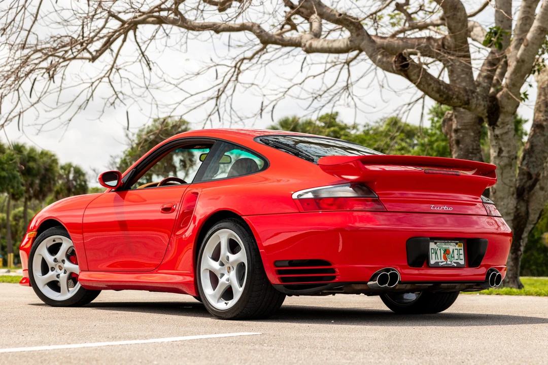 2004 Porsche 996 Turbo - Image 9 of 31