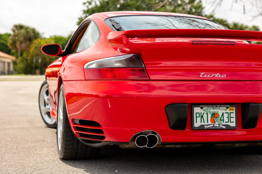 2004 Porsche 996 Turbo - Image 16 of 31