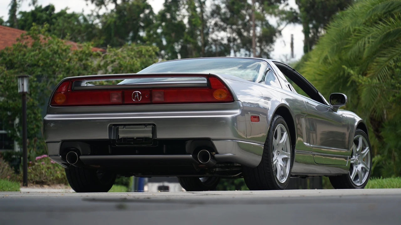2005 Acura NA2 NSX - Image 19 of 31