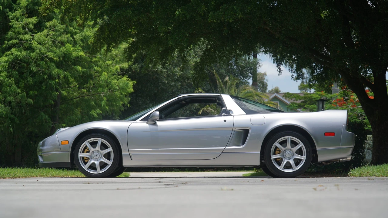 2005 Acura NA2 NSX - Image 7 of 31