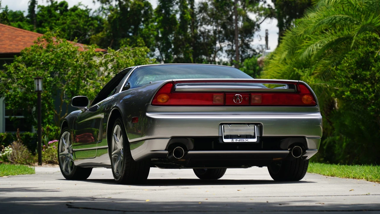 2005 Acura NA2 NSX - Image 12 of 31