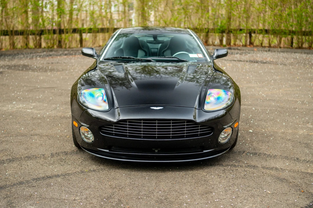 2005 Aston Martin Vanquish 1st Gen - Image 5 of 31