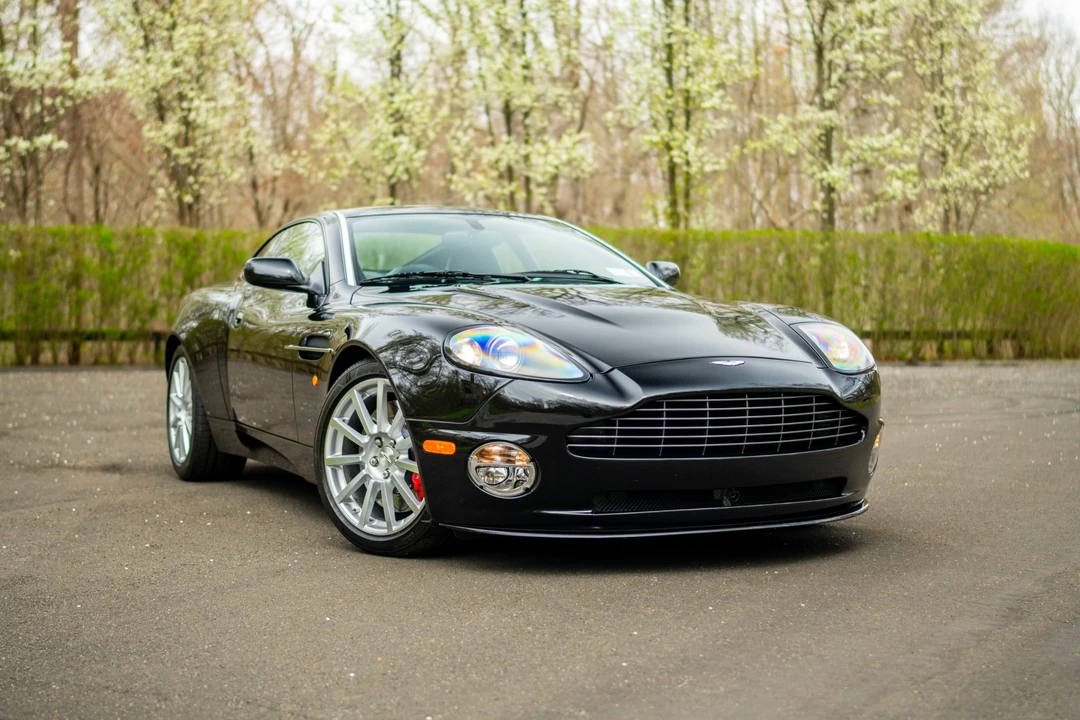 2005 Aston Martin Vanquish 1st Gen - Image 7 of 31