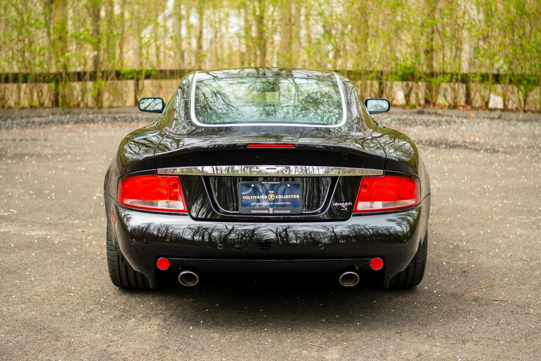 2005 Aston Martin Vanquish 1st Gen - Image 17 of 31