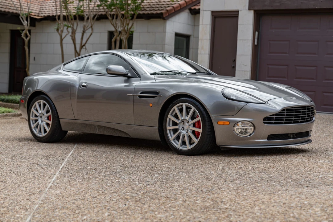 2005 Aston Martin Vanquish 1st Gen - Image 4 of 31