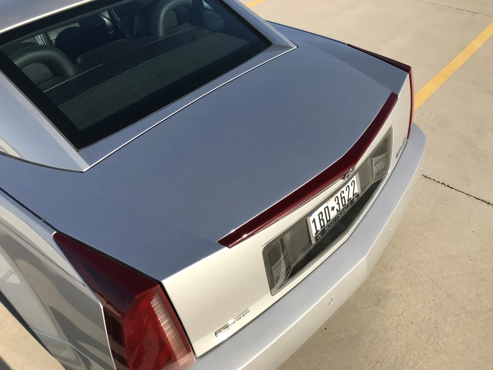 2005 Cadillac XLR - Image 29 of 31