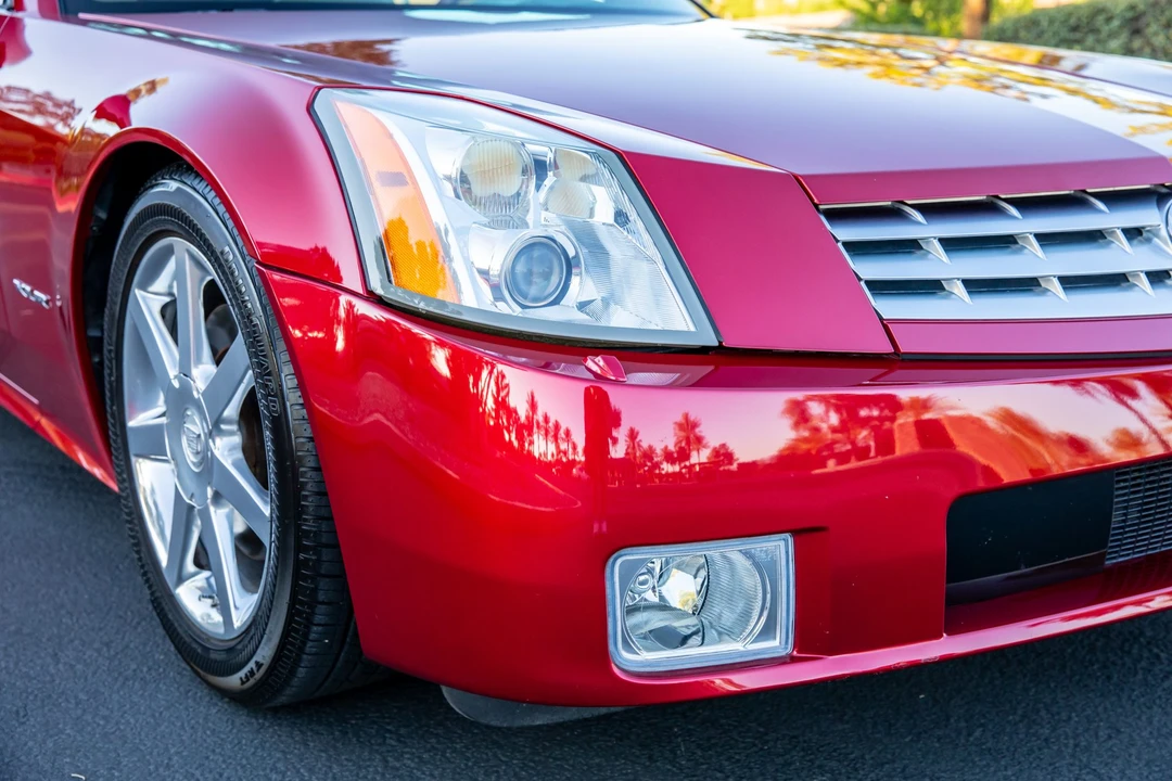 2005 Cadillac XLR - Image 21 of 31
